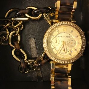 Michael Kors watch w/ matching bracelet